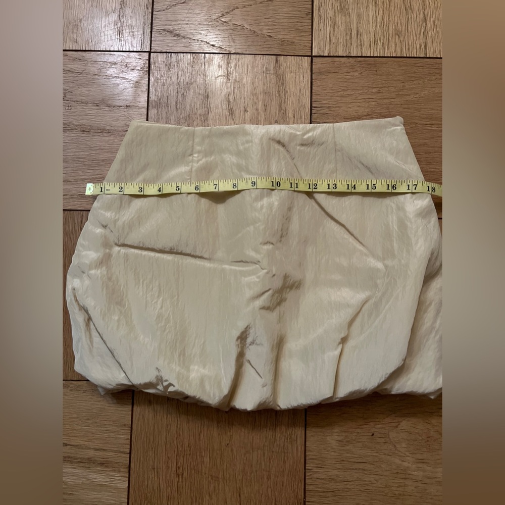 KHAITE Cream Mini Bubble Skirt - Picture 5 of 8